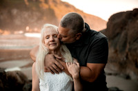 Marie-Annniversary-photos-fogarty-creek-oregon (20 of 36)