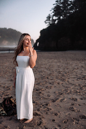 Kannon-Ashley-Surpise-Proposal-Rock-Neskowin-Oregon-Photos (98 of 94)