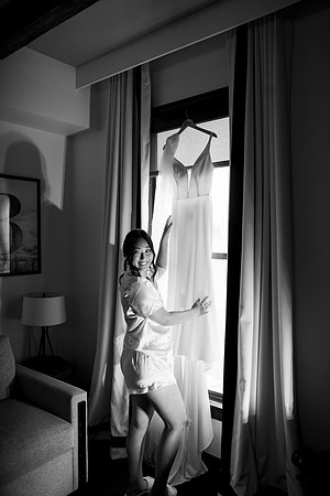 Ryan-Lynsie-Bridal-Veil-Lakes-Portland-Oregon-Weddingg-24