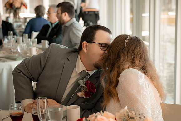 Jeff-Theresa-Brown-Wedding-Photos-210