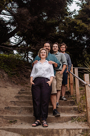 Scott-Family-Agate-Beach-Photos-2022 (32 of 35)