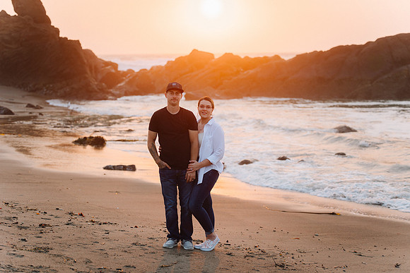 Mark-Darian-Fogarty-Creek-Engagement-Session-23