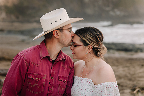 Mark-Darian-Fogarty-Creek-Engagement-Session-48