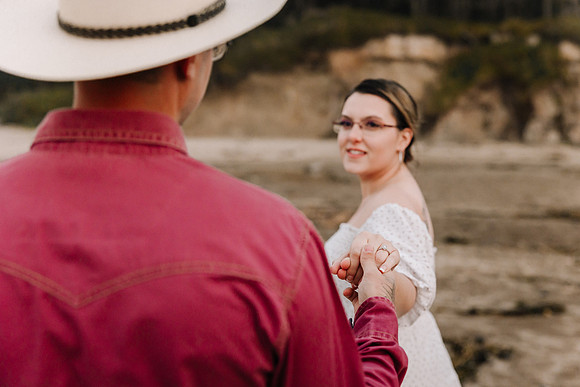 Mark-Darian-Fogarty-Creek-Engagement-Session-54