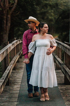 Mark-Darian-Fogarty-Creek-Engagement-Session-74
