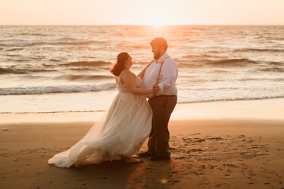 Justin-Juliana-Chinook-Winds-Casino-lincoln-City-Oregon-wedding 2021-1693