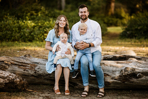 Ashley-Fogarty-Creek-Oregon-family-Couples-vacation-Photos-8055