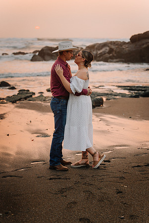 Mark-Darian-Fogarty-Creek-Engagement-Session-37