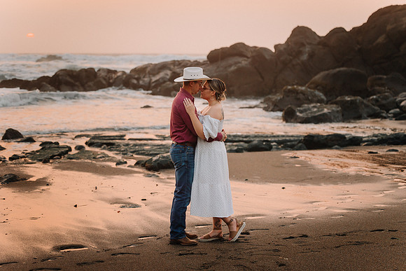 Mark-Darian-Fogarty-Creek-Engagement-Session-38
