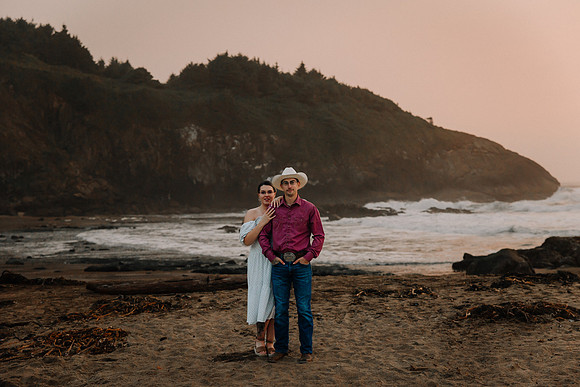 Mark-Darian-Fogarty-Creek-Engagement-Session-44