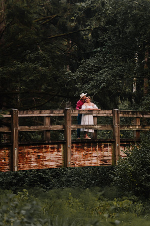 Mark-Darian-Fogarty-Creek-Engagement-Session-67