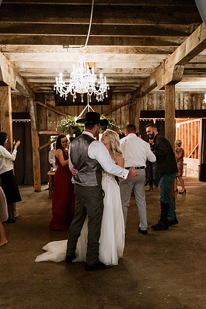 Gage-Mckayla-Adeline-Farm-Wedding-Photos-2021-1086