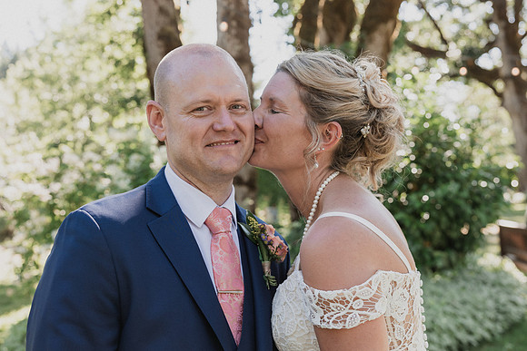 Derrick-Kenzie-Navarra-Gardens-Willamina-Oregon-Wedding-Photos (190 of 436)
