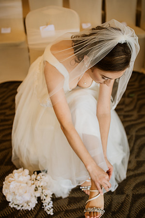 Alex-Danielle-Inn-Spanish-Head-Lincoln-City-oregon-wedding-0011