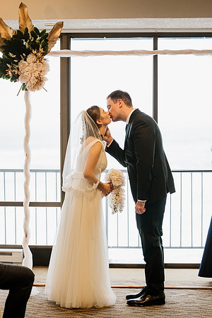 Alex-Danielle-Inn-Spanish-Head-Lincoln-City-oregon-wedding-0116
