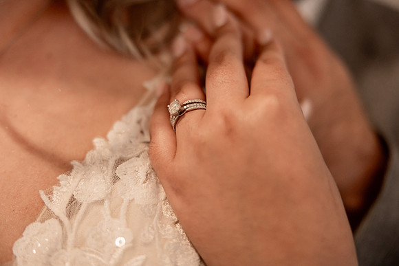 Kara-Sam-Simple-Affairs-Vegas-Wedding-Photos-37