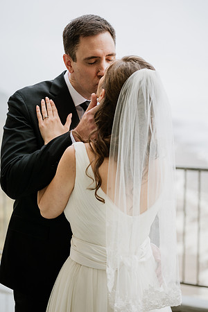 Alex-Danielle-Inn-Spanish-Head-Lincoln-City-oregon-wedding-0238