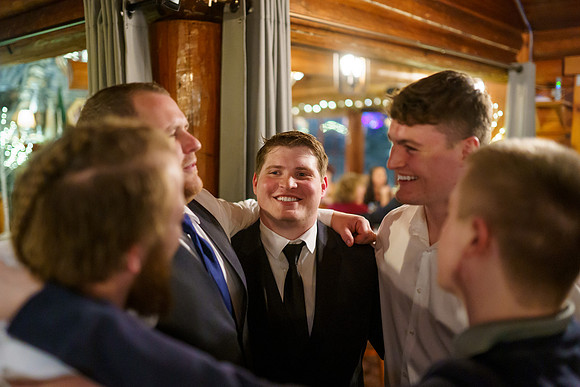 Tyler-Brittani-Lake-Priest-Idaho-Winter-Snow-Wedding-2021-04732