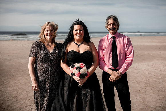 Christian-Brandi-Lincoln-City-Wedding-Photos (38)