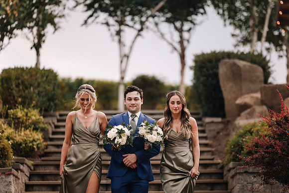 Dylan-Caitlin-Aurora-Colony-Winery-Wedding-2023-Oregon-14