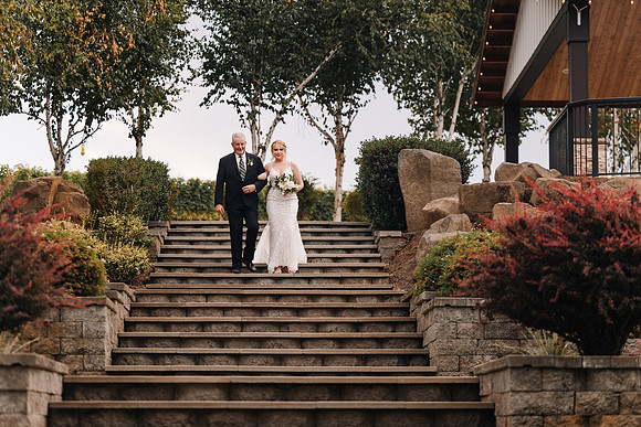 Dylan-Caitlin-Aurora-Colony-Winery-Wedding-2023-Oregon-20