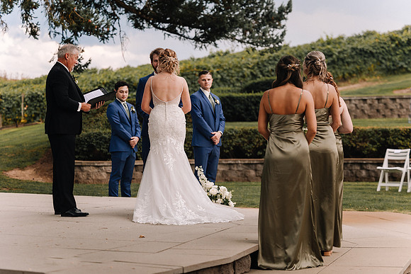 Dylan-Caitlin-Aurora-Colony-Winery-Wedding-2023-Oregon-34