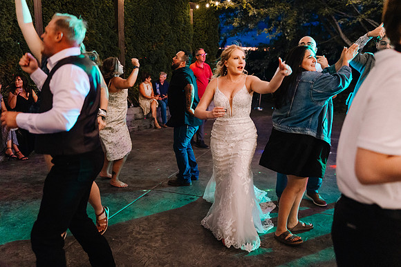Dylan-Caitlin-Aurora-Colony-Winery-Wedding-2023-Oregon-118