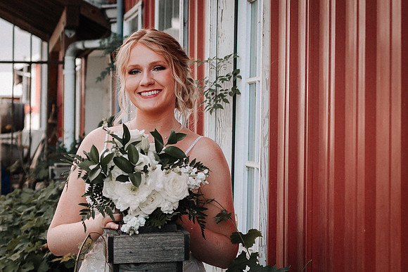 Dylan-Caitlin-Aurora-Colony-Winery-Wedding-2023-Oregon-2