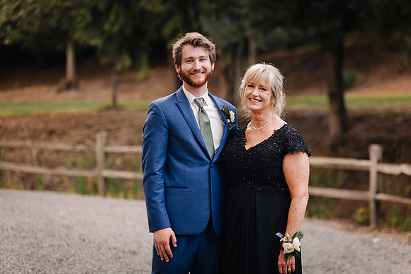 Dylan-Caitlin-Aurora-Colony-Winery-Wedding-2023-Oregon-36
