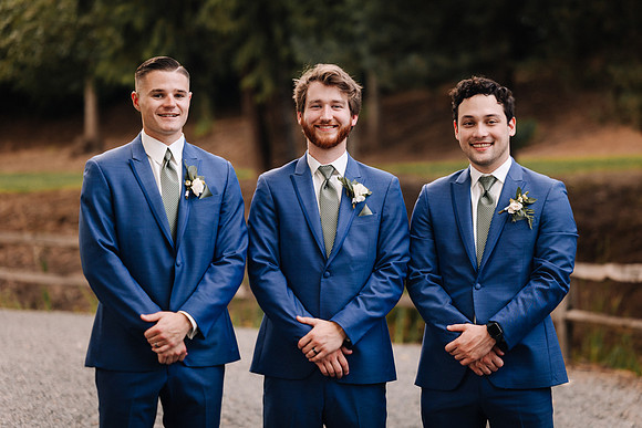 Dylan-Caitlin-Aurora-Colony-Winery-Wedding-2023-Oregon-41
