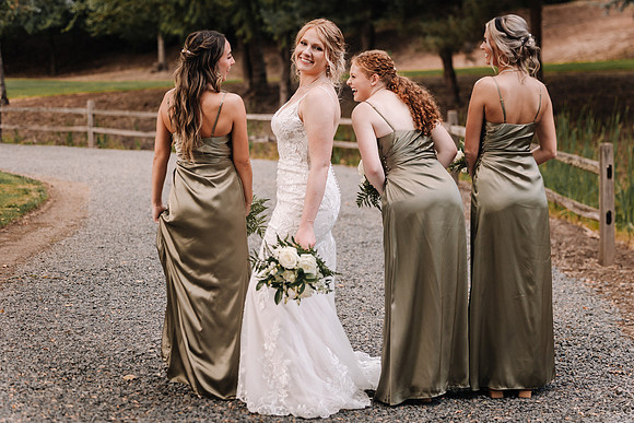 Dylan-Caitlin-Aurora-Colony-Winery-Wedding-2023-Oregon-52