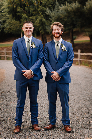 Dylan-Caitlin-Aurora-Colony-Winery-Wedding-2023-Oregon-56