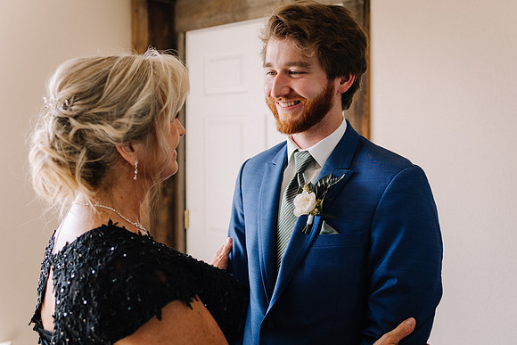 Dylan-Caitlin-Aurora-Colony-Winery-Oregon-Weddin-2023-27