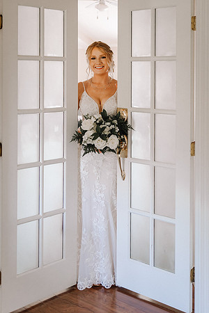 Dylan-Caitlin-Aurora-Colony-Winery-Oregon-Weddin-2023-46