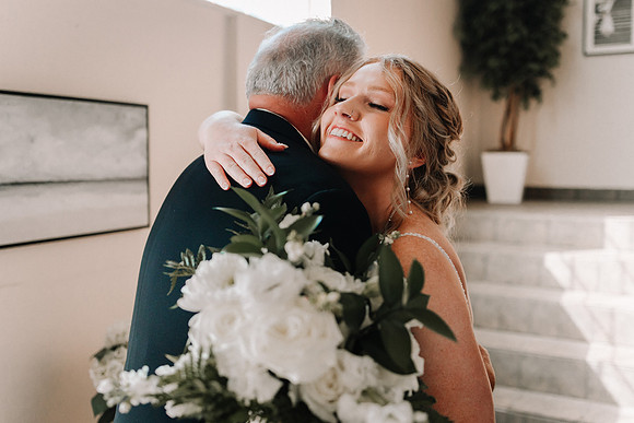 Dylan-Caitlin-Aurora-Colony-Winery-Oregon-Weddin-2023-53