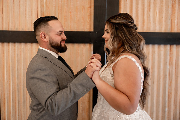 Kara-Sam-Simple-Affairs-Vegas-Wedding-Photos-49