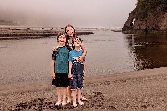 Debra-Proposal-Rock-Oregon-Family-Photos-2022 (3 of 50)