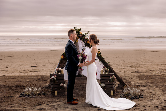 Ben-Ashleigh-Beverly-Beach-Oregon-Elopement (102 of 109)