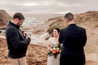 Carissa-Dustin-cape-kiwanda-oregon-elopement-photo-12