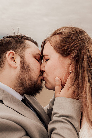 Jordan-Lainey-Roads-End-lincoln-City-oregon-airbnb-Elopement-photos-59