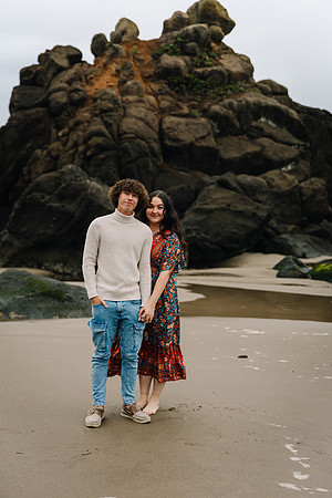 Myken-Jack-Engagement-Photos-Fogarty-Creek-7