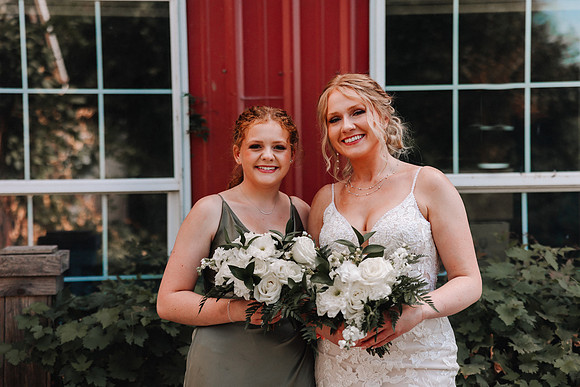 Dylan-Caitlin-Aurora-Colony-Winery-Oregon-Weddin-2023-61