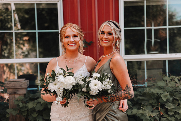 Dylan-Caitlin-Aurora-Colony-Winery-Oregon-Weddin-2023-66