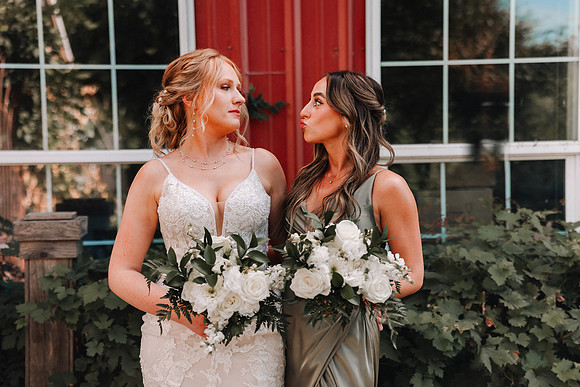Dylan-Caitlin-Aurora-Colony-Winery-Oregon-Weddin-2023-69