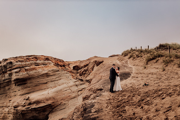 Carissa-Dustin-cape-kiwanda-oregon-elopement-photo-51