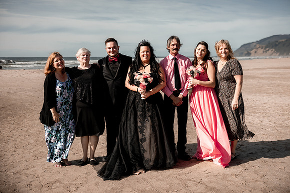 Christian-Brandi-Lincoln-City-Wedding-Photos (30)