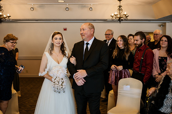 Alex-Danielle-Inn-Spanish-Head-Lincoln-City-oregon-wedding-0135