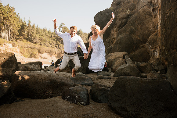 Betsy-Eric-Fogarty-Creek-Oregon-Elopement-2-9
