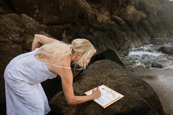 Betsy-Eric-Fogarty-Creek-Oregon-Elopement-5366