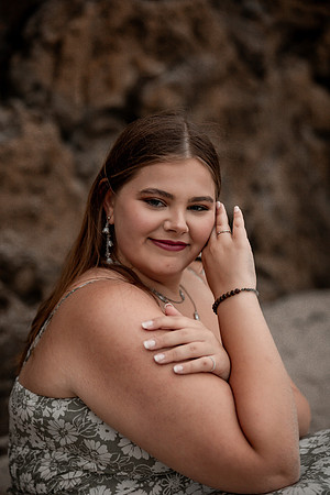 Lauren-Senior-Photos-2024-Class-of-2025-38